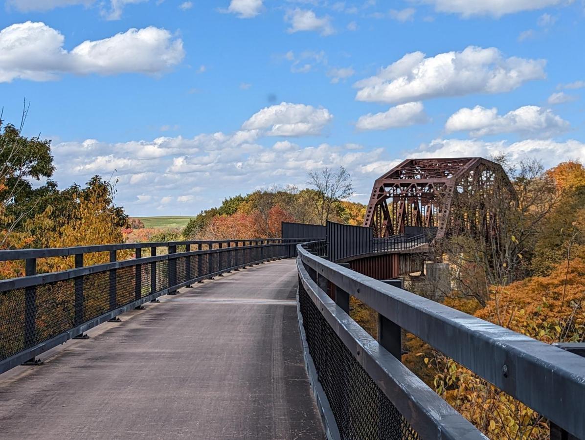 Stay In Ohiopyle In The Middle Of Town By The Gap Trail Bagian luar foto